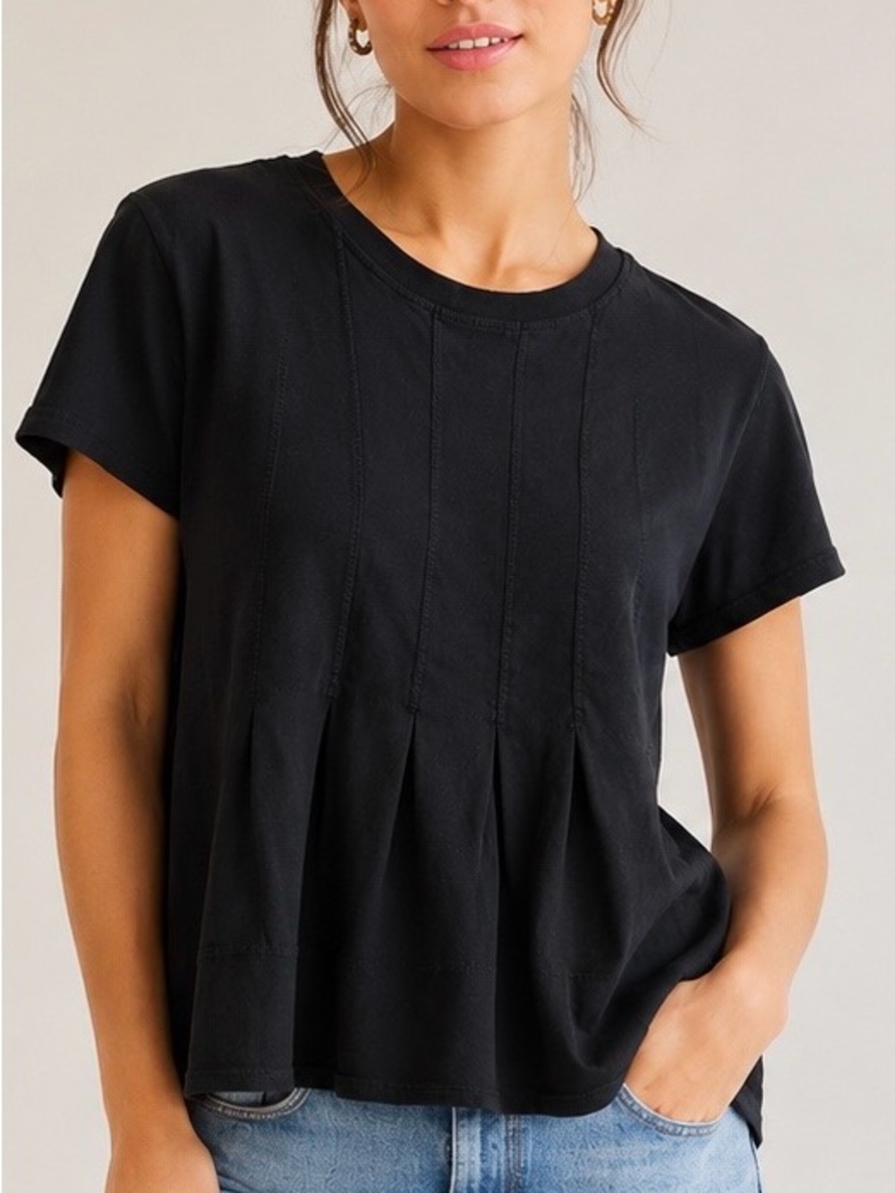 Pilcro by Anthropologie Black Babydoll Tee Size Medium